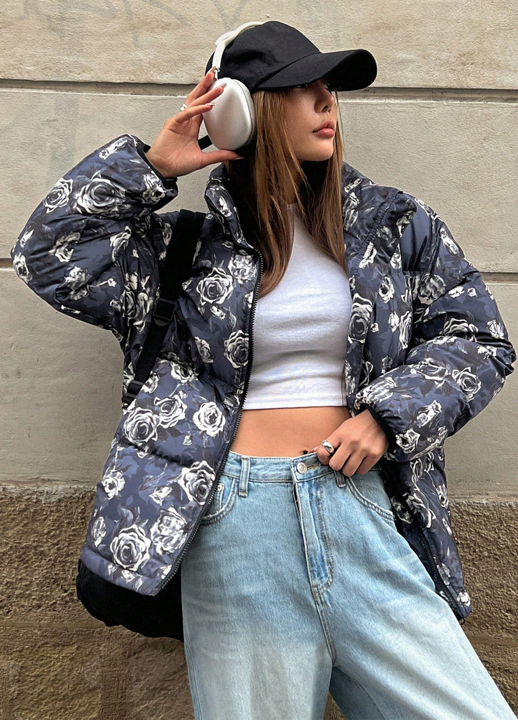 Темно-сіра зимня куртка SHEIN