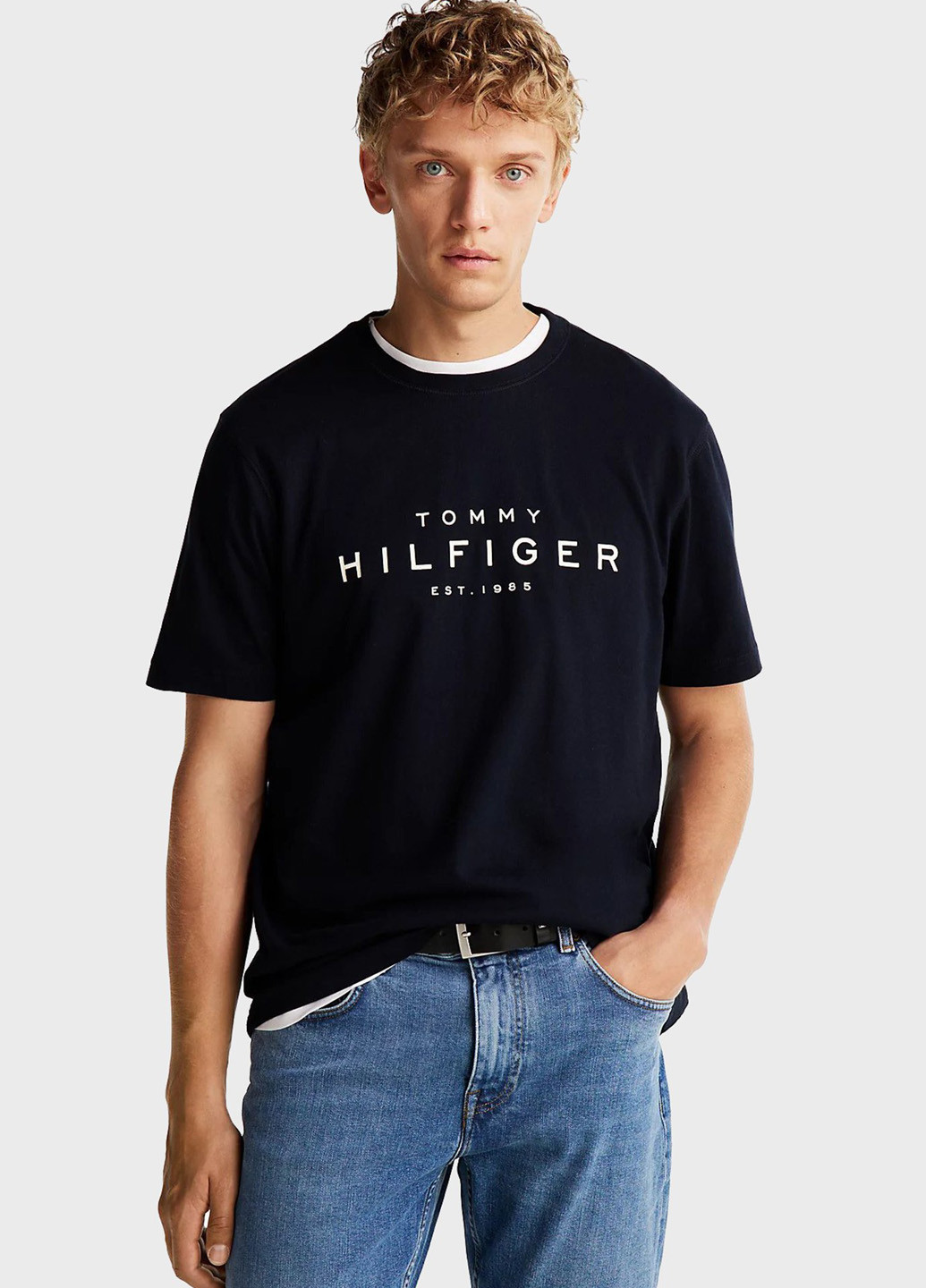 Темно-синя футболка Tommy Hilfiger