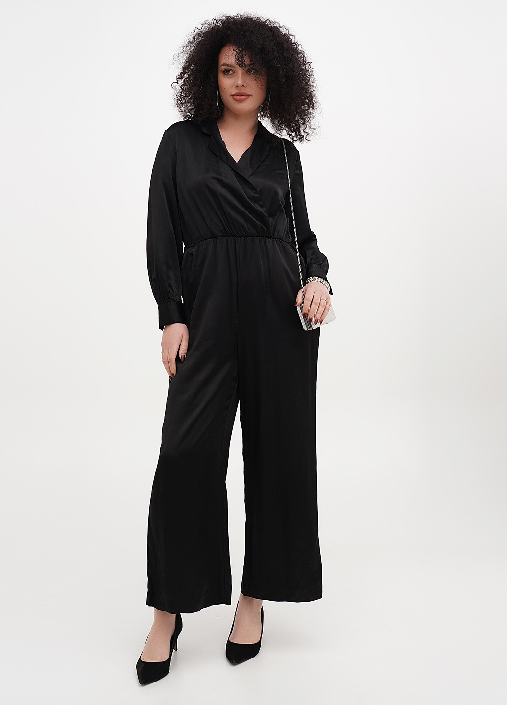 Комбинезон C&A комбинезон-брюки однотонный чёрный кэжуал вискоза