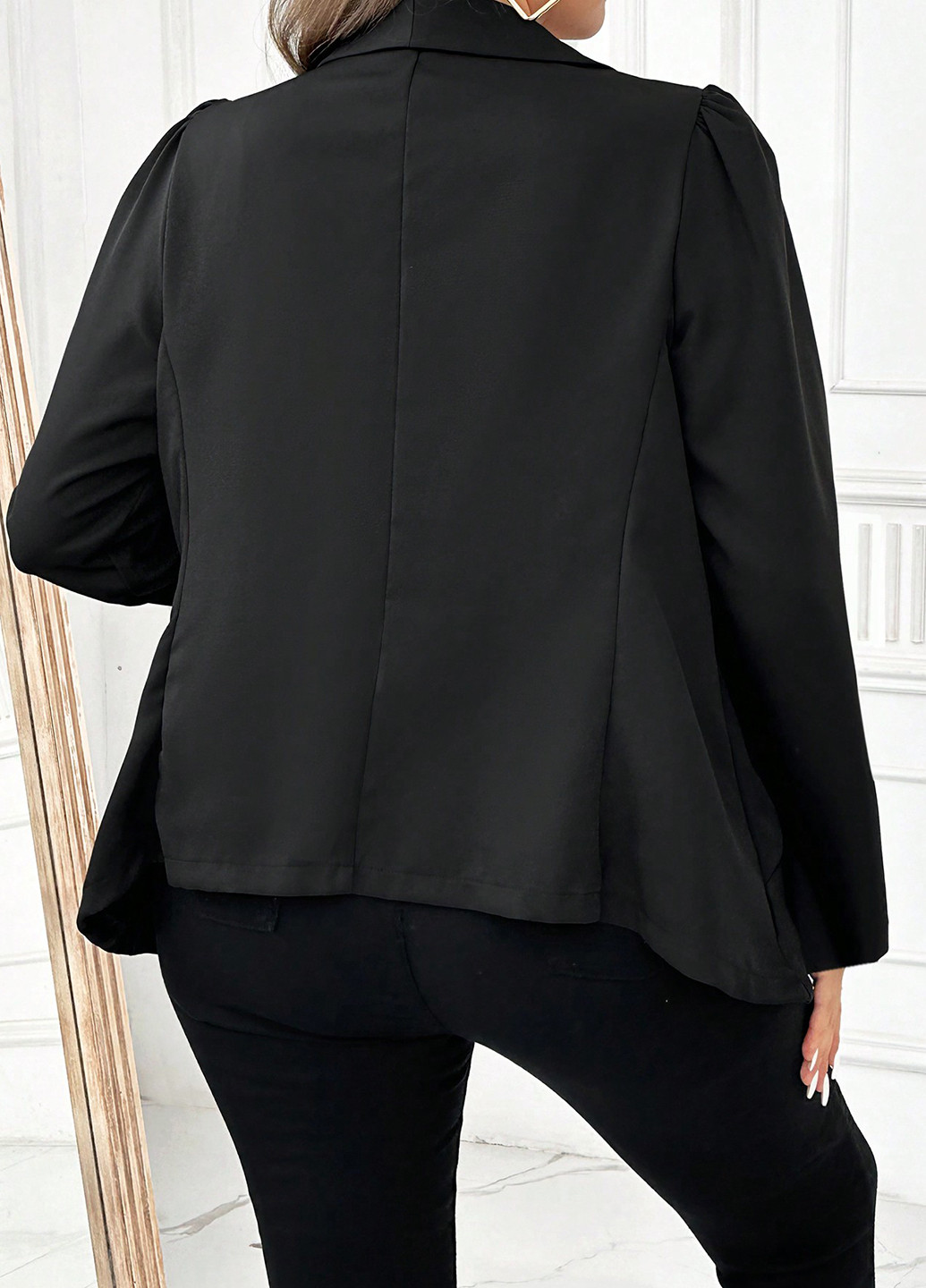 Черный женский жакет SHEIN однотонный - демисезонный