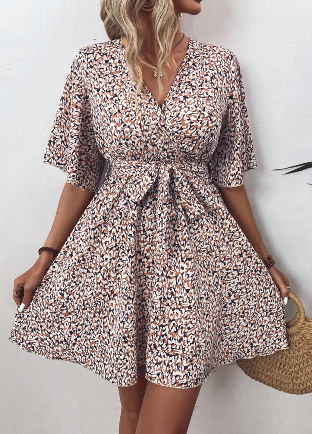 Комбинированное кэжуал платье клеш SHEIN с цветочным принтом