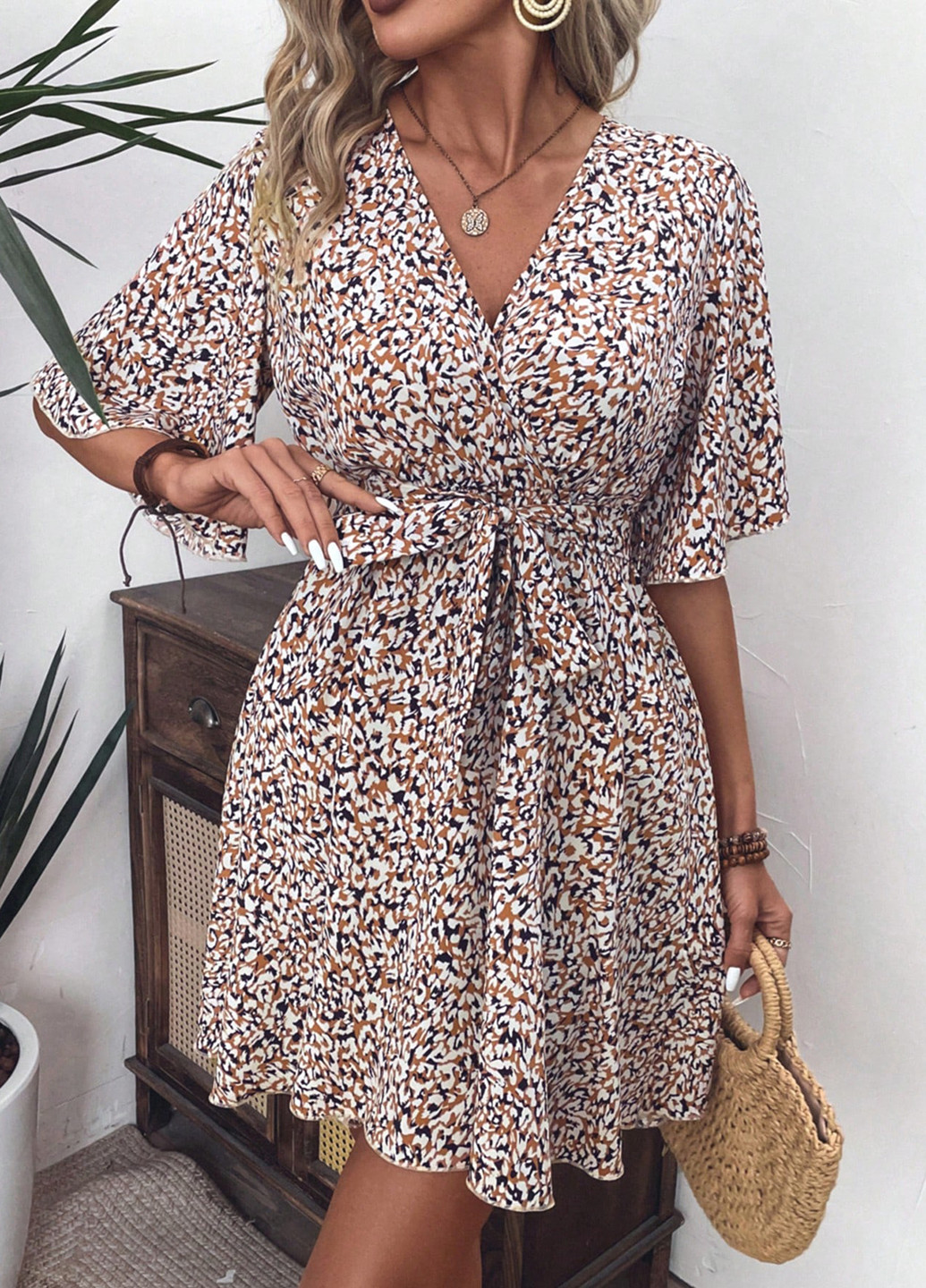 Комбинированное кэжуал платье клеш SHEIN с цветочным принтом