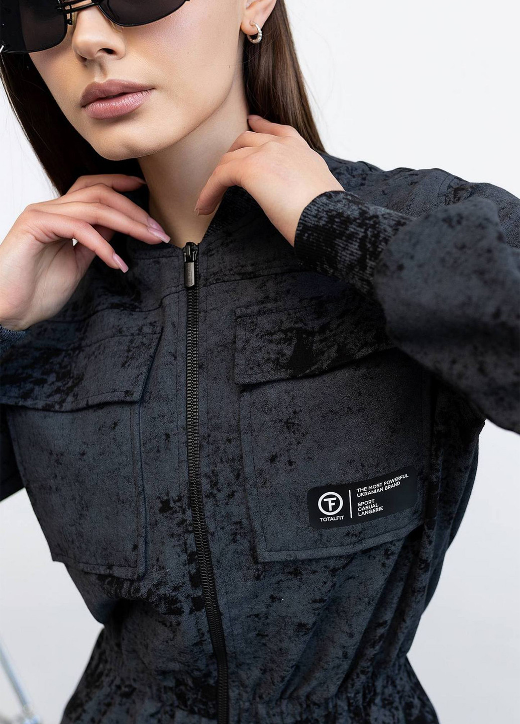 Комбинезон TOTALFIT комбинезон-брюки варенка графитовый кэжуал, спортивный полиэстер, хлопок