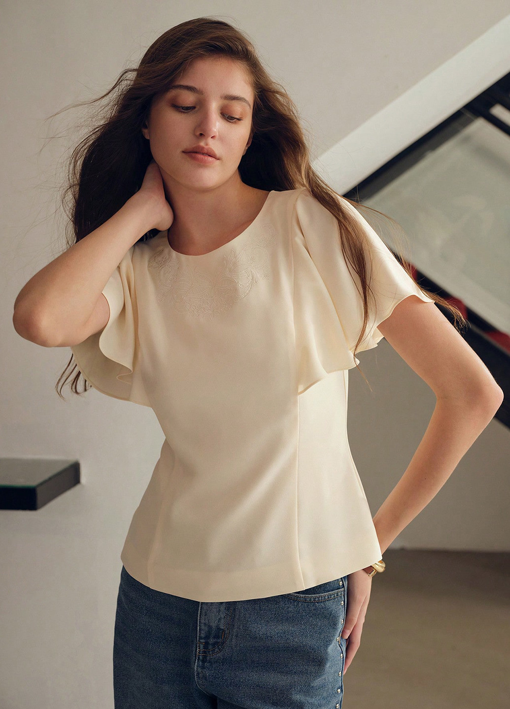 Кремовая блуза SHEIN