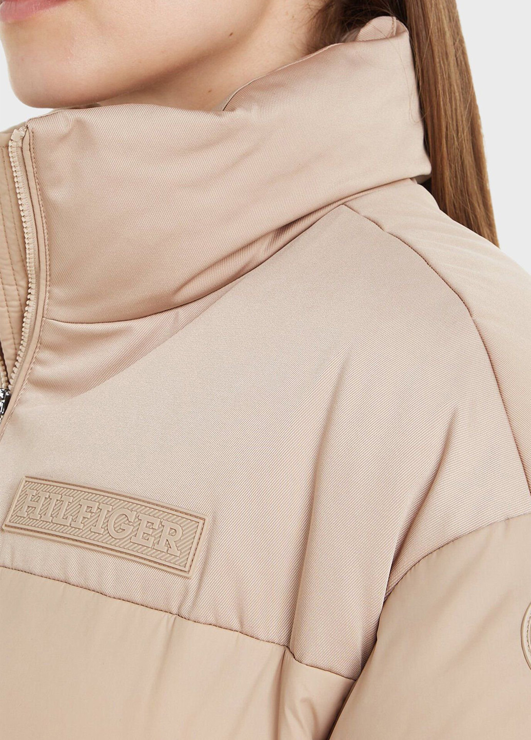 Бежевая зимняя куртка куртка-пальто Tommy Hilfiger