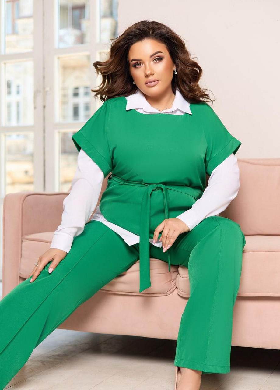 Женский брючный костюм тройка зеленого цвета р.48/50 374408 New Trend (255411711)