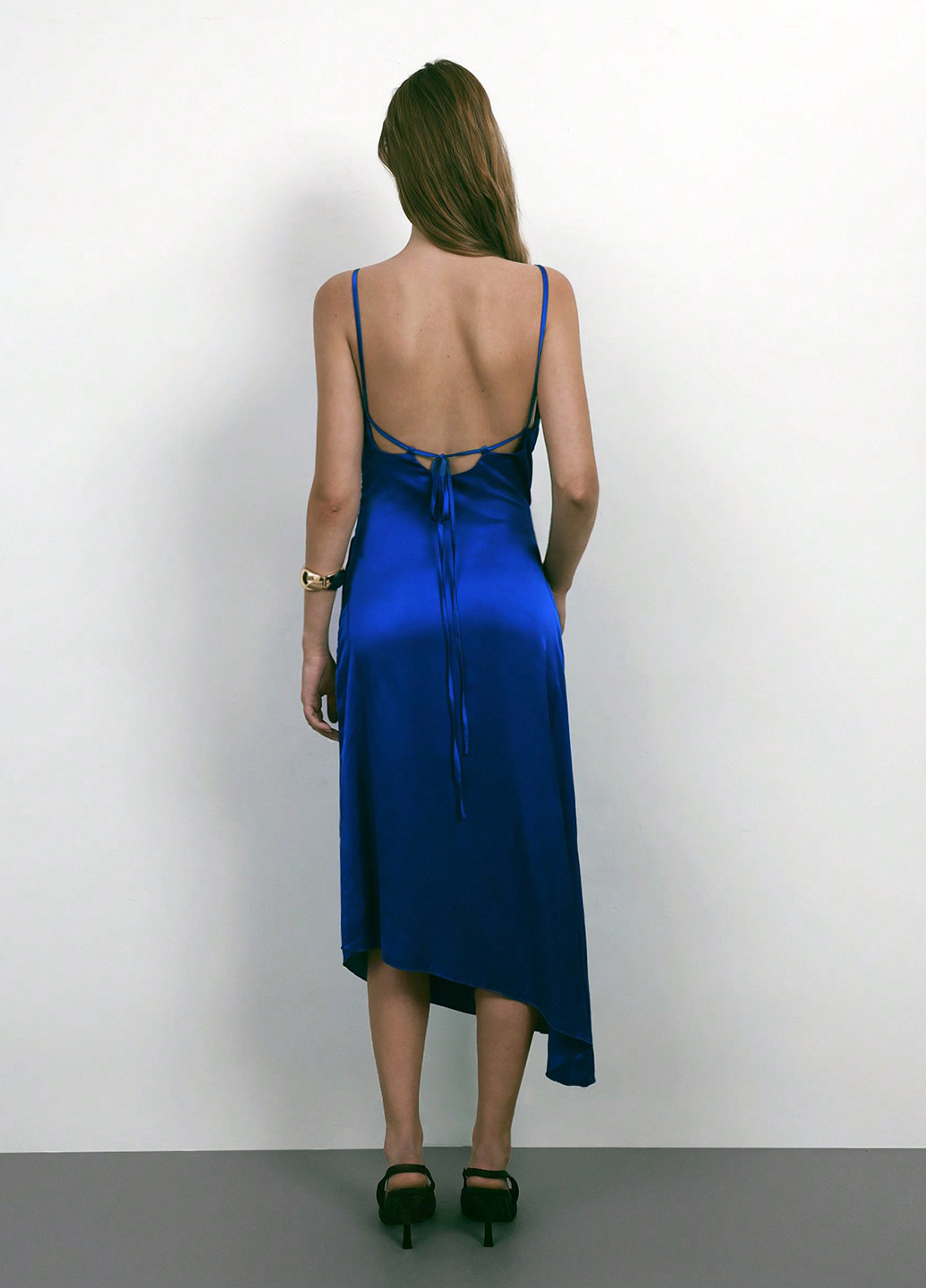 Синя вечірня сукня з відкритою спиною SHEIN однотонна