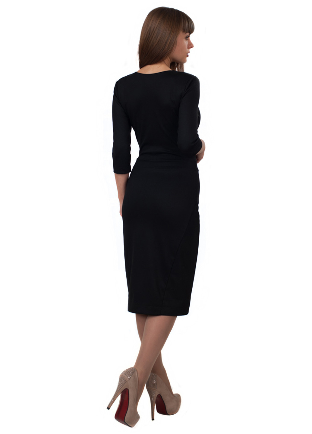 Черное деловое платье футляр El-Mira однотонное