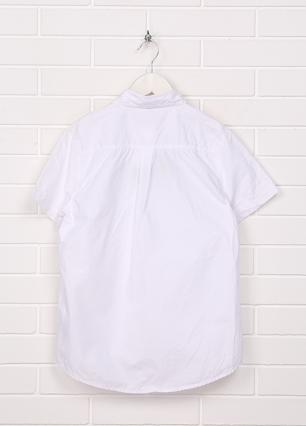 Белая кэжуал рубашка однотонная Kiabi