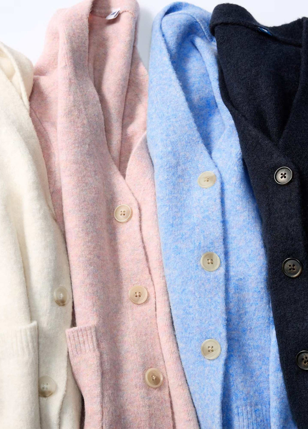 Молочный демисезонный кардиган Uniqlo