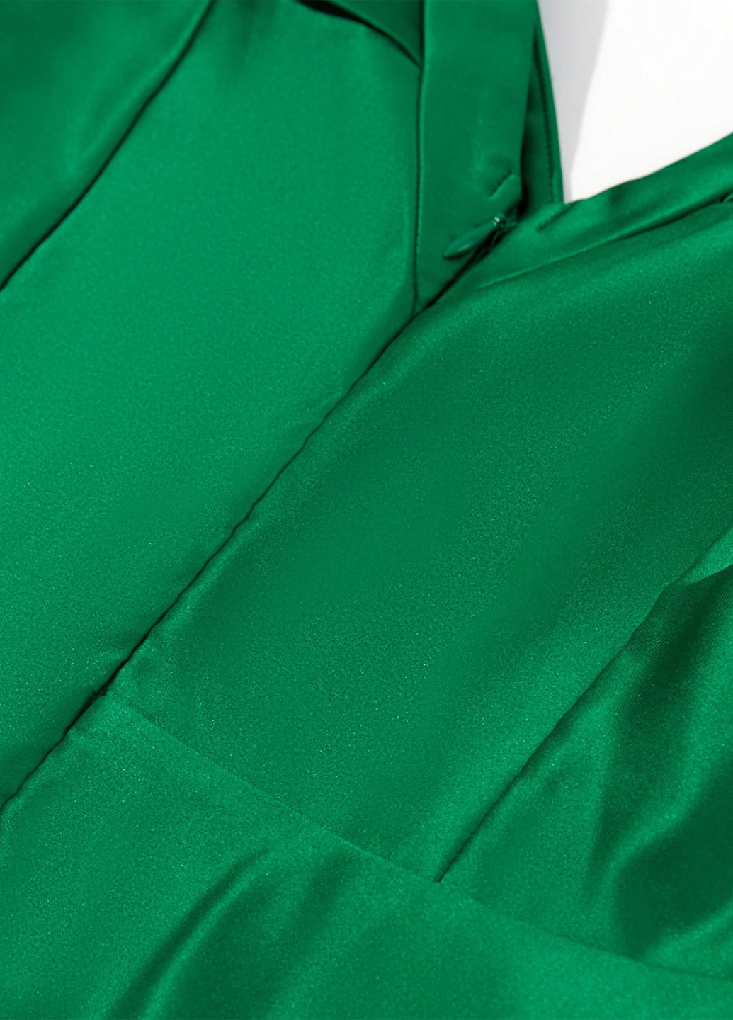 Зеленое праздничный, вечернее платье клеш, с открытой спиной SHEIN однотонное