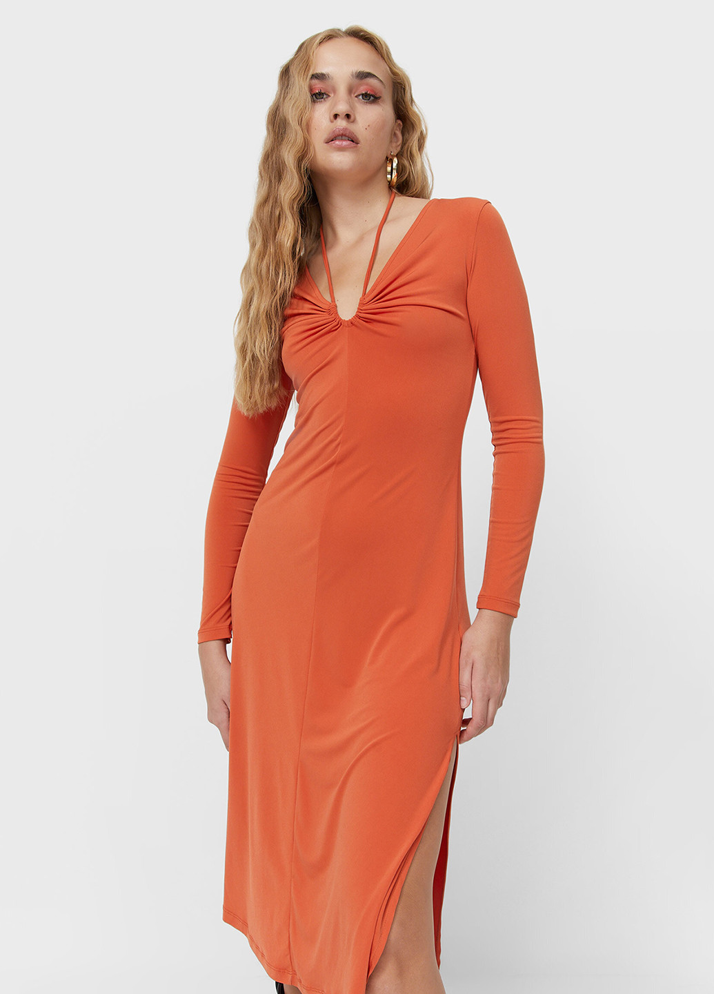 Оранжевое кэжуал платье Stradivarius однотонное
