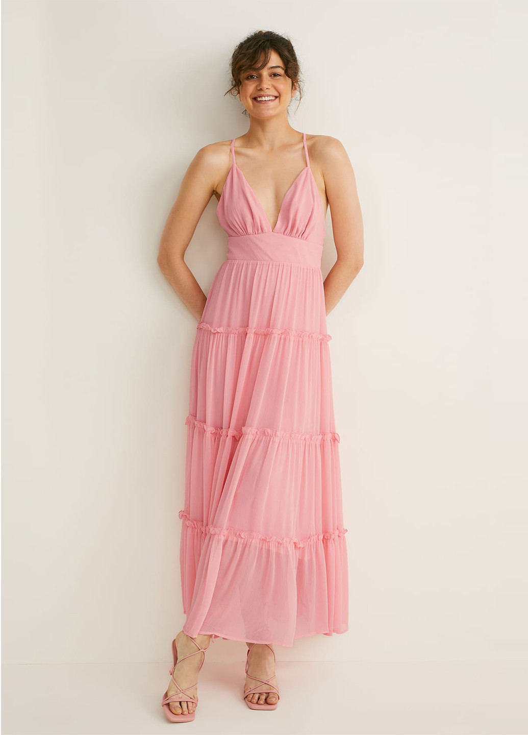 Светло-розовое кэжуал платье с открытой спиной, клеш C&A однотонное