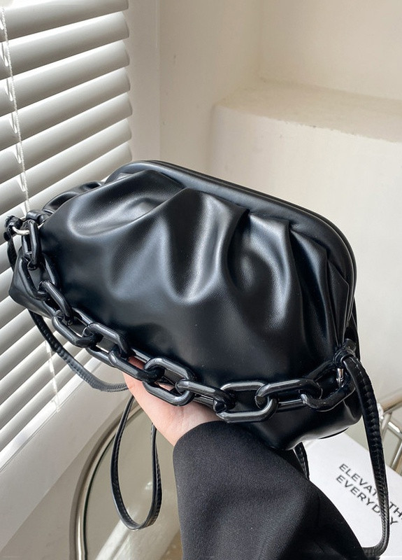 Женская сумка клатч через плечо DobraMAMA однотонная чёрная кэжуал