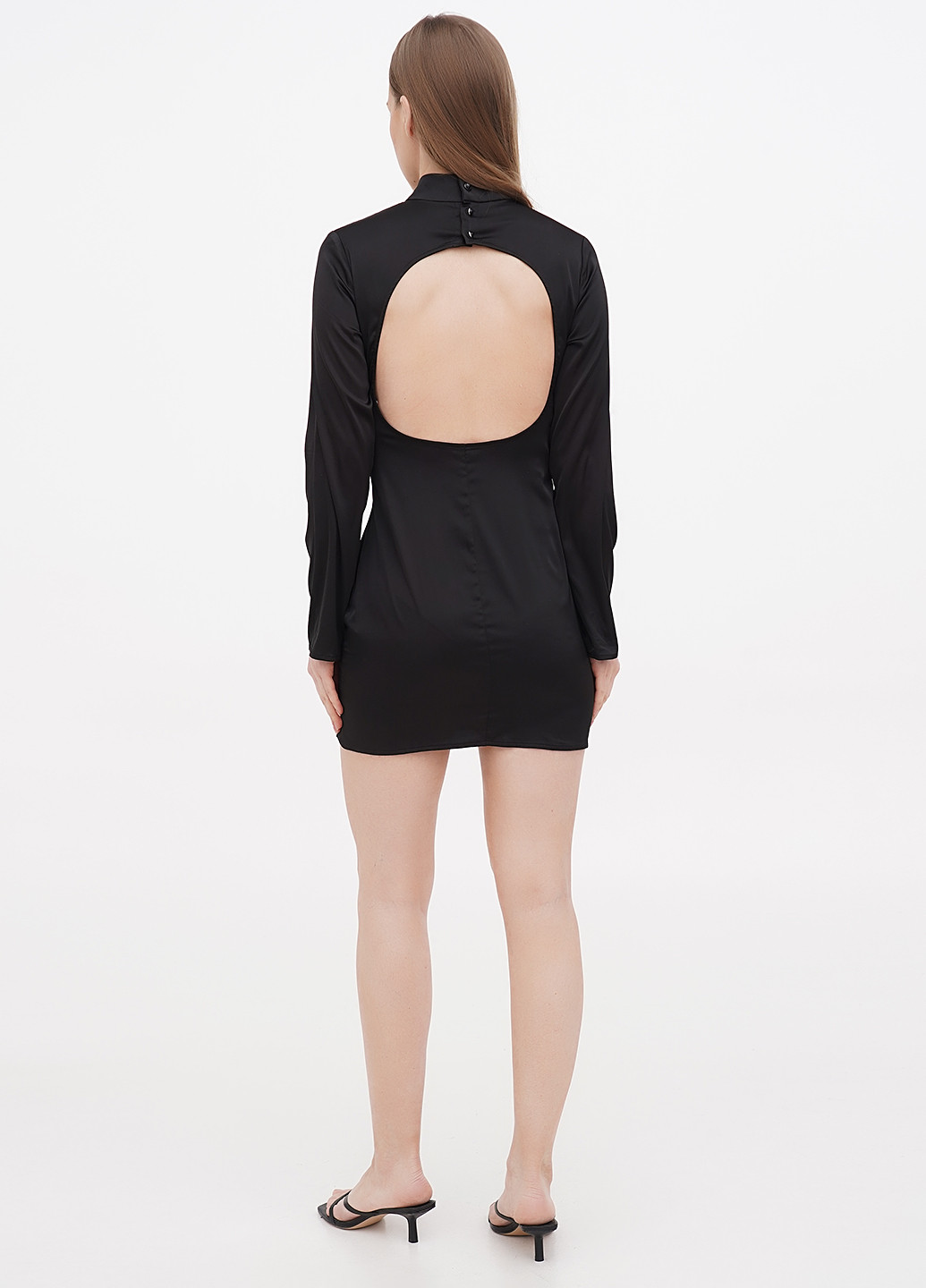Чорна коктейльна сукня сукня-водолазка, з відкритою спиною Boohoo однотонна