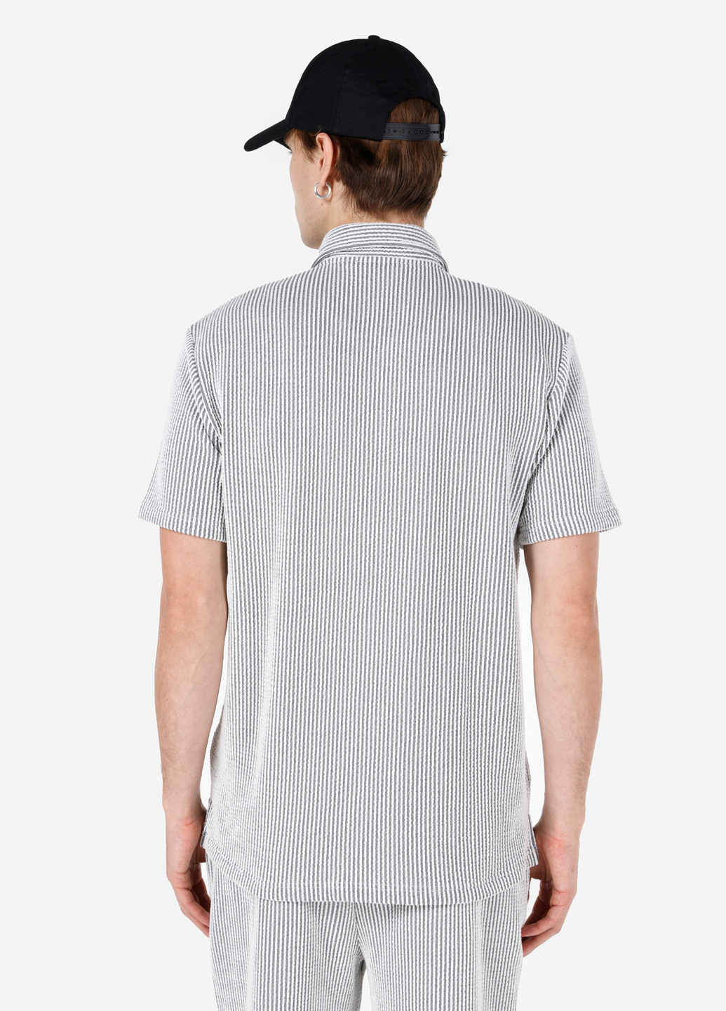 Серая кэжуал рубашка в полоску Colin's