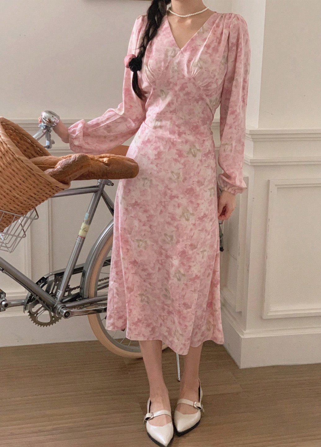 Светло-розовое вечернее платье SHEIN с цветочным принтом