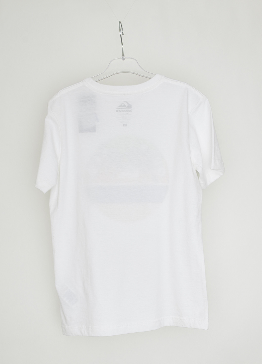 Белая летняя футболка Quiksilver