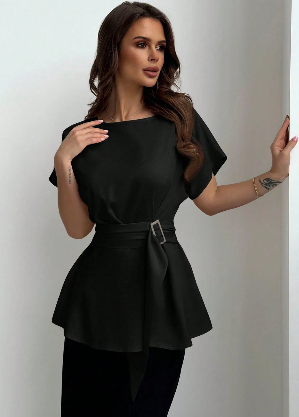 Чорна блуза SHEIN