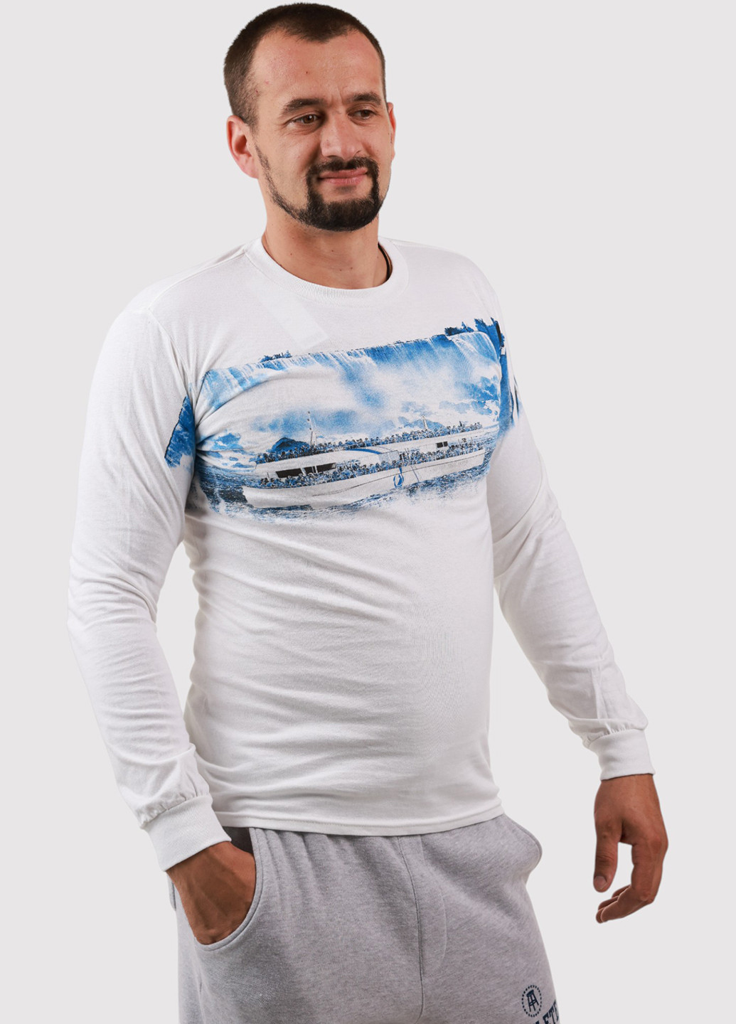 Белый демисезонный кэжуал лонгслив Blue 84 с рисунком