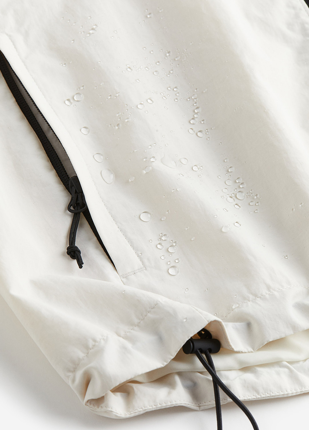 Кремова демісезонна вітровка H&M