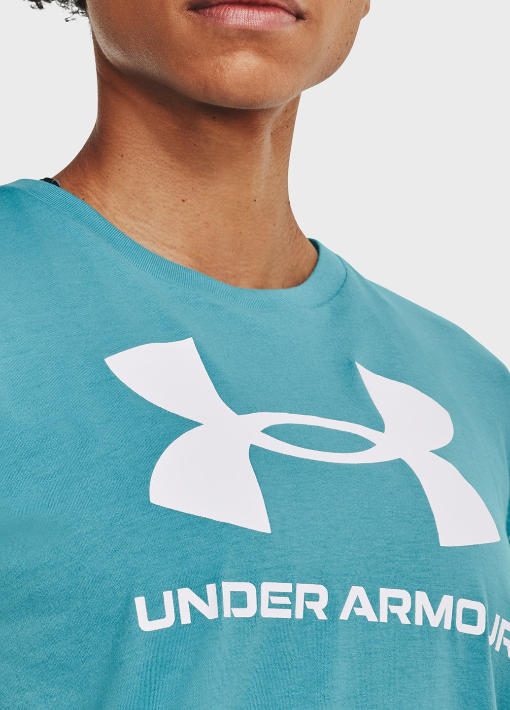 Голубая летняя футболка Under Armour