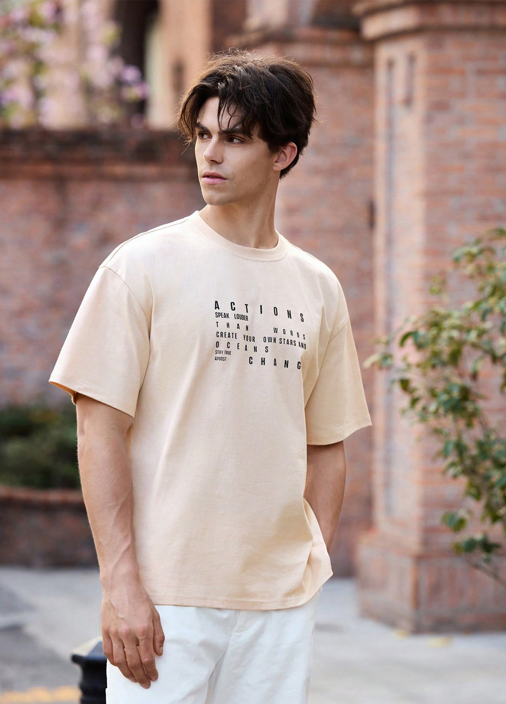 Кремовая футболка SHEIN