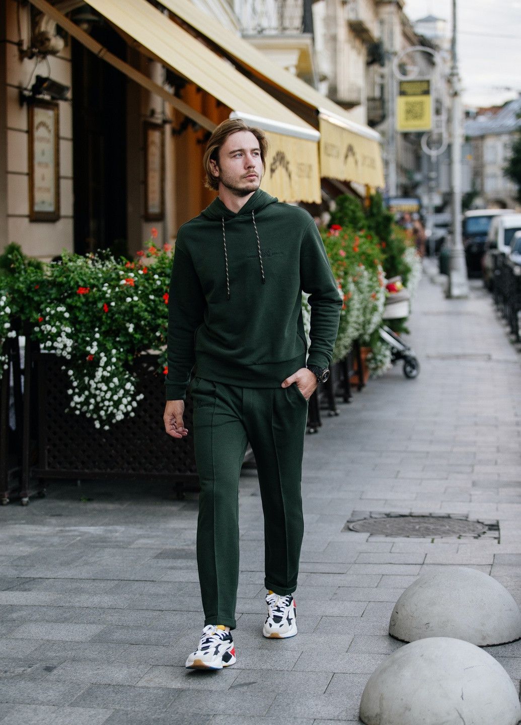 Зелений демісезонний костюм для прогулянки Andreas Moskin