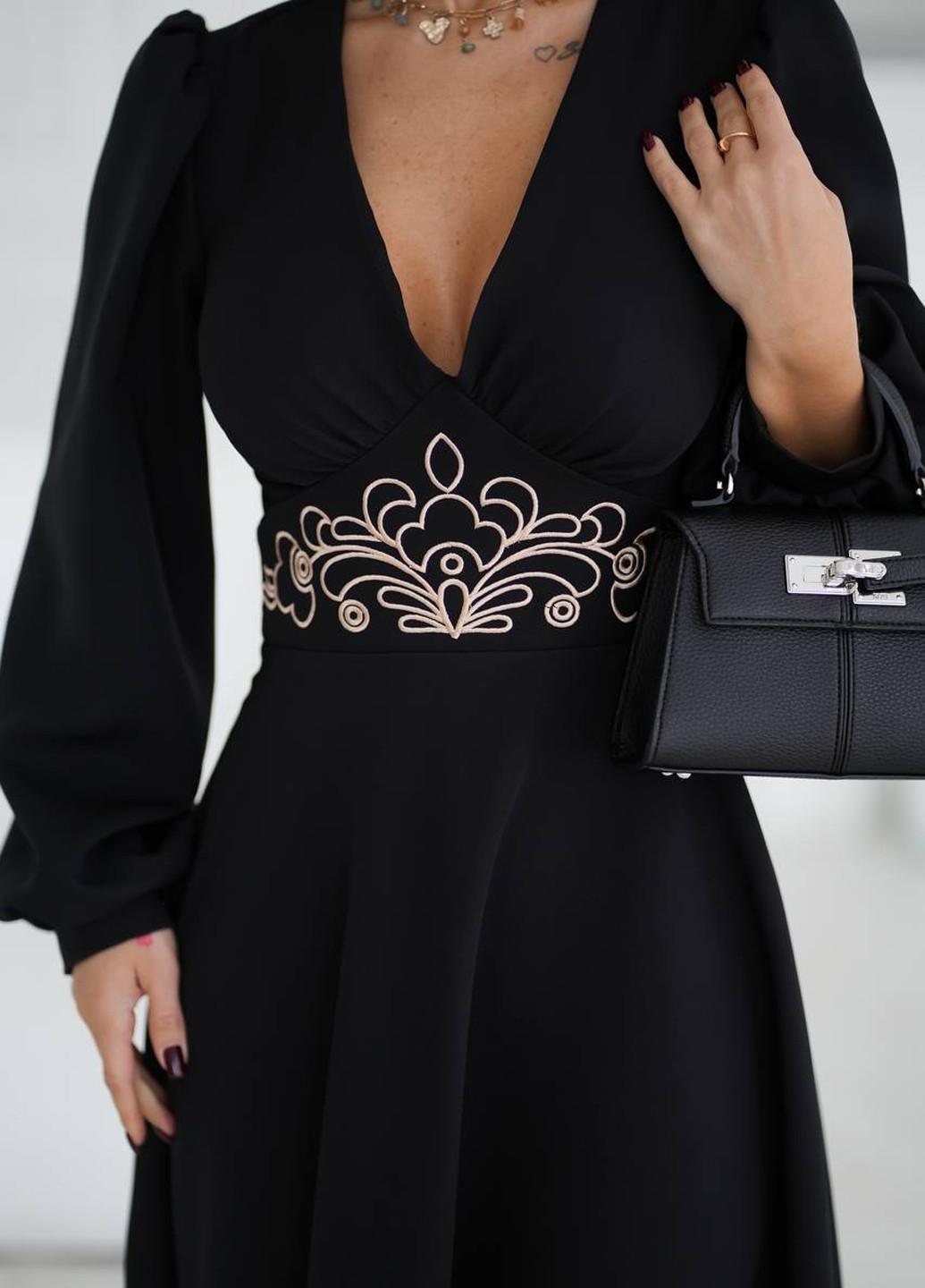 Черное вечернее, кэжуал платье клеш No Brand однотонное