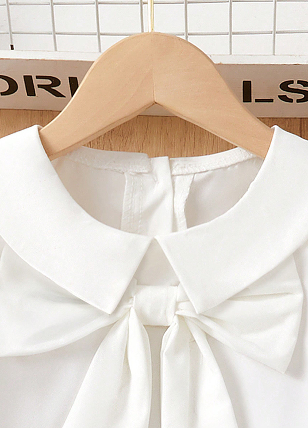 Черно-белый демисезонный костюм (блуза, юбка) юбочный SHEIN