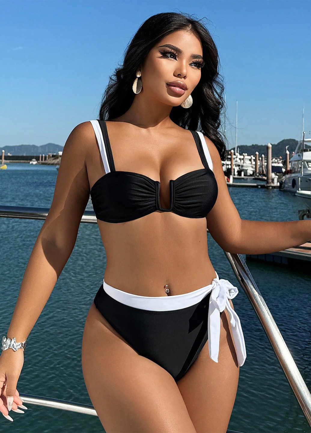 Черно-белый летний купальник (лиф, трусики) раздельный SHEIN