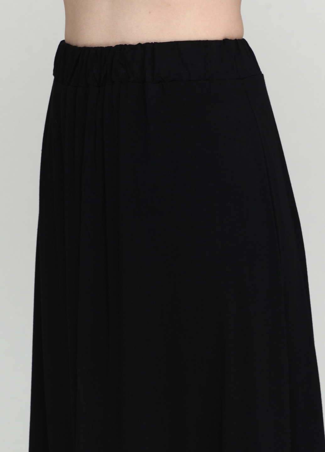 Костюм (футболка, юбка) Dali юбочный однотонный чёрный кэжуал