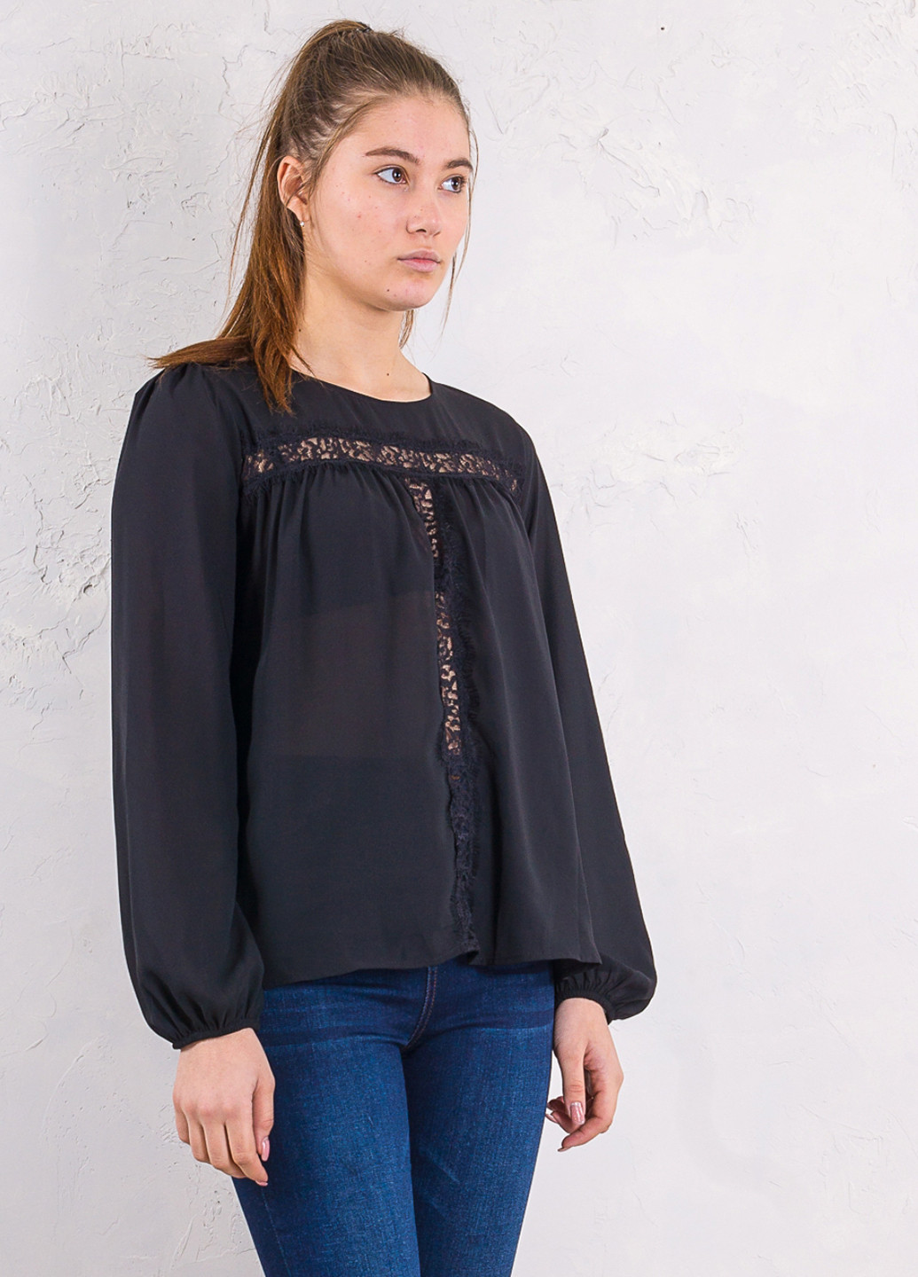 Чёрная блуза Sarah Chole