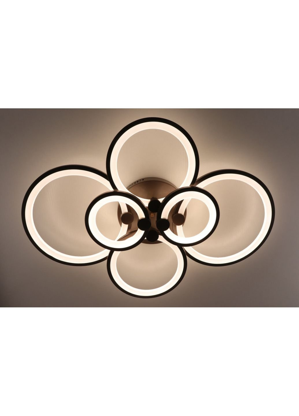 Люстра стельова LED з пультом A2280/2+2+2-cf Коричневий 12х58х80 см. Sunnysky (253630892)