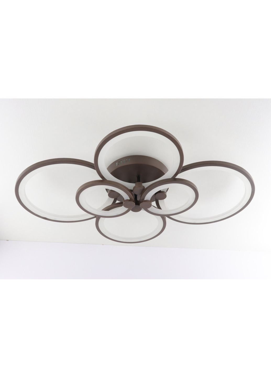 Люстра стельова LED з пультом A2280/2+2+2-cf Коричневий 12х58х80 см. Sunnysky (253630892)