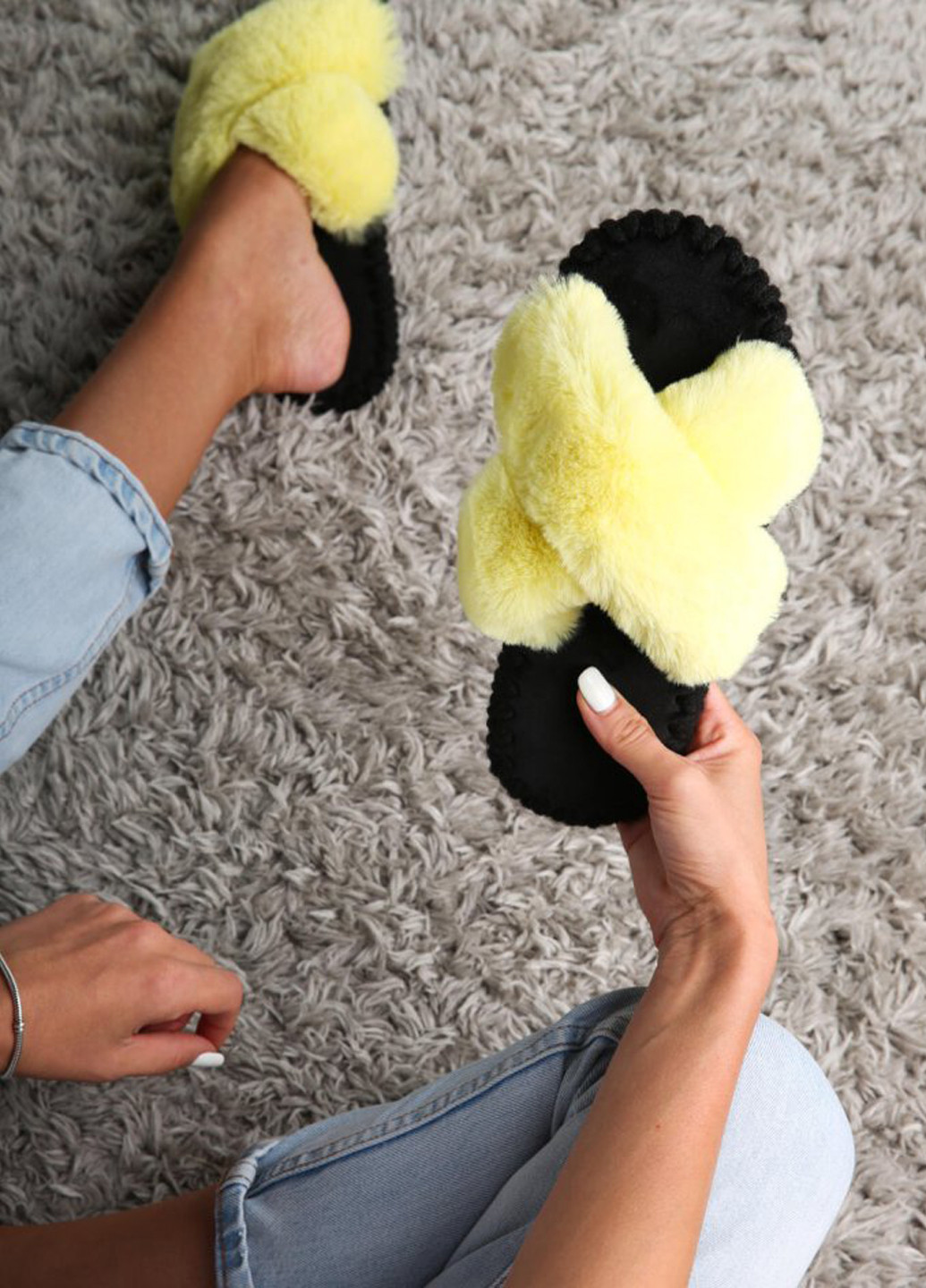 Желтые тапочки Family Story с мехом