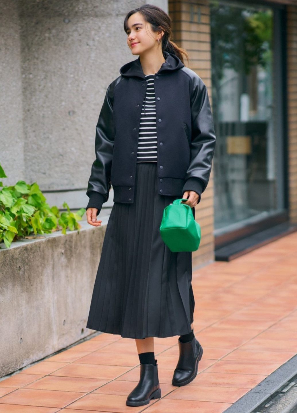 Бомбер Uniqlo на кнопках (258287605)