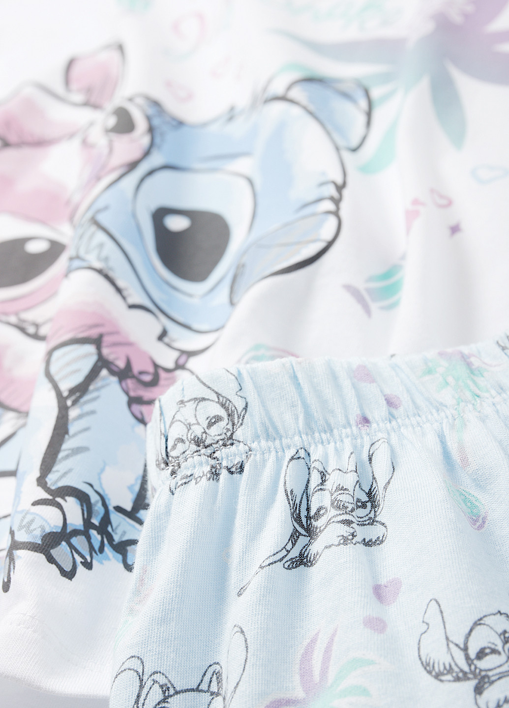 Біла всесезон піжама (футболка, шорти) футболка + шорти C&A