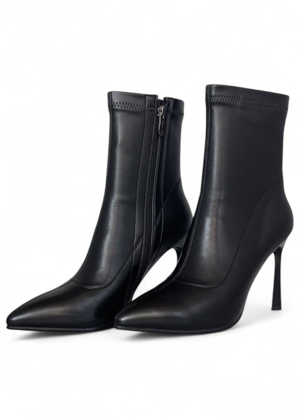 Чорні демісезонна ботильйони Aiformaria