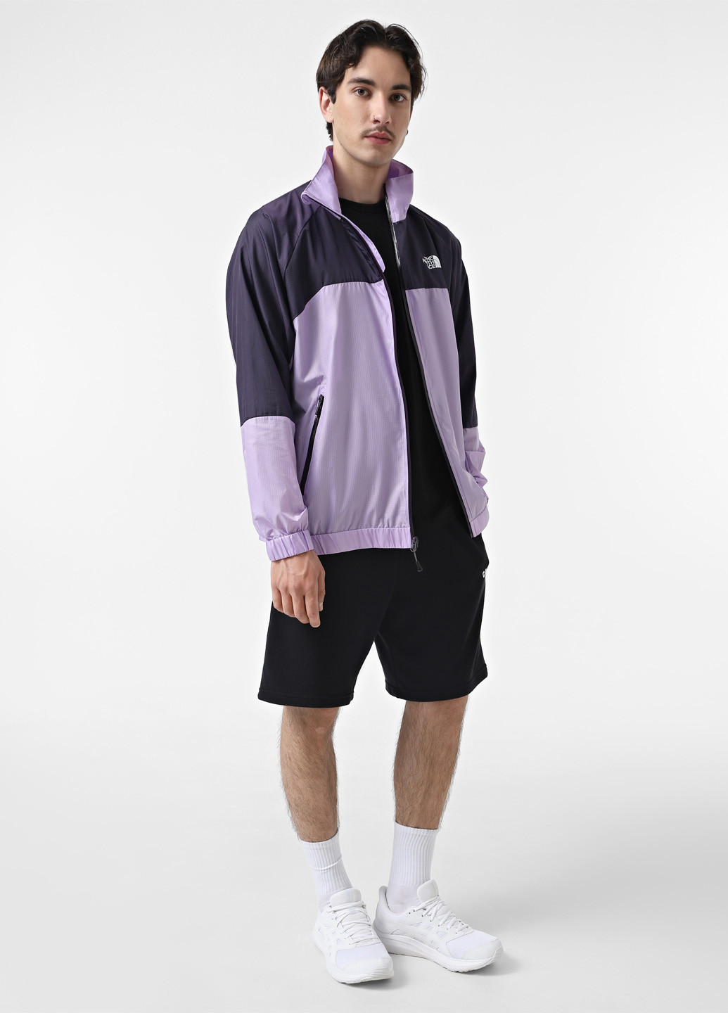 Бузкова демісезонна вітровка The North Face