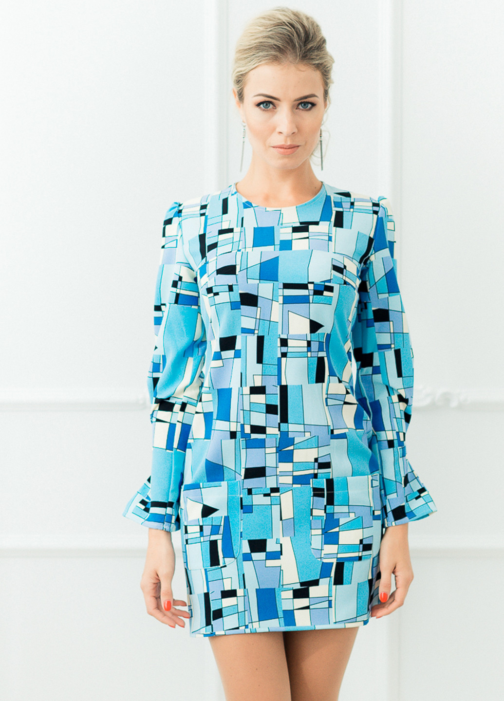 Голубое кэжуал платье 2Dress с геометрическим узором