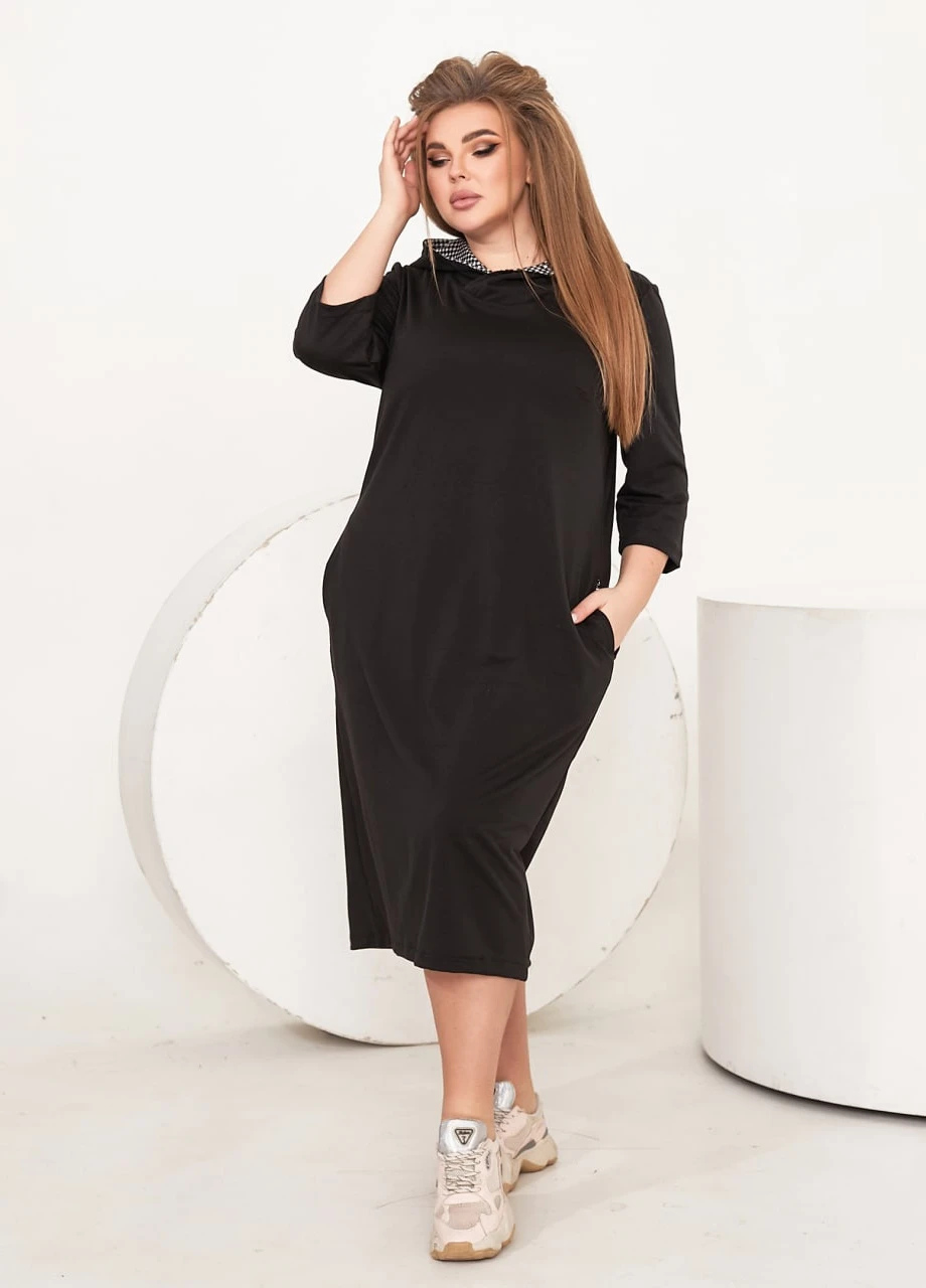 Черное кэжуал платье приталенного силуэта InFashion