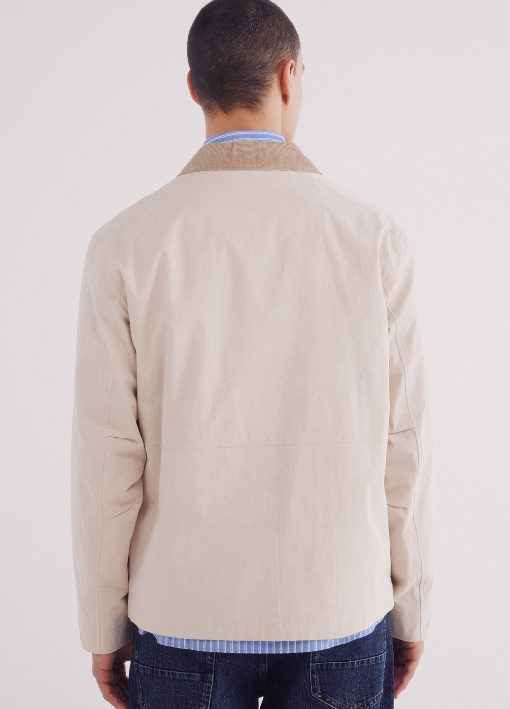 Бежева демісезонна куртка Springfield