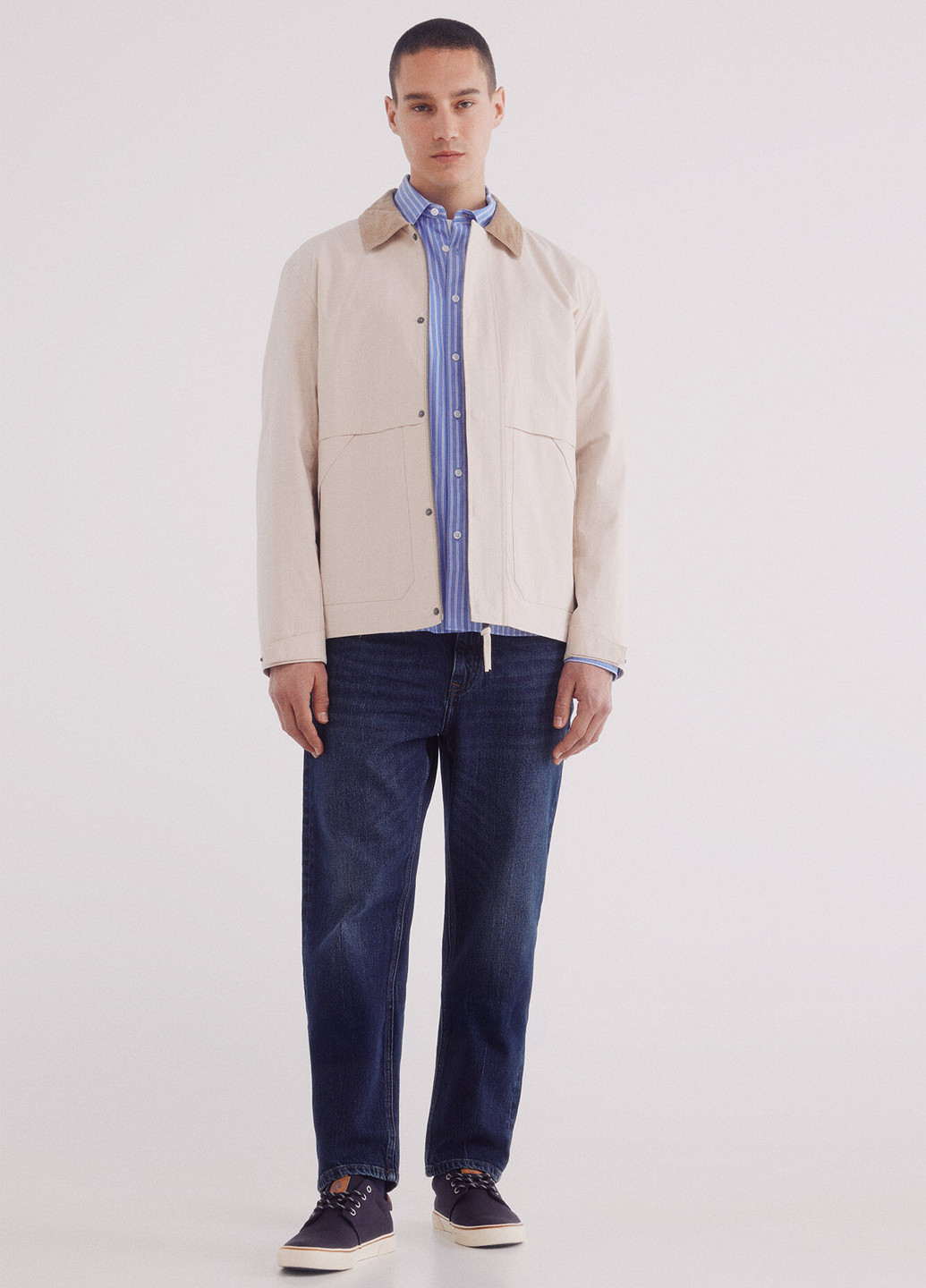 Бежева демісезонна куртка Springfield