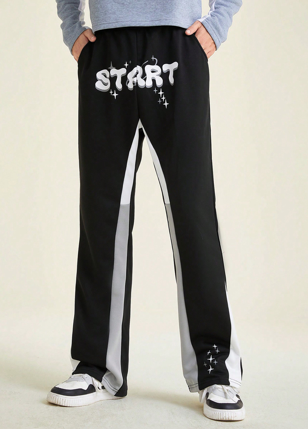 Черные спортивные, кэжуал демисезонные брюки прямые SHEIN