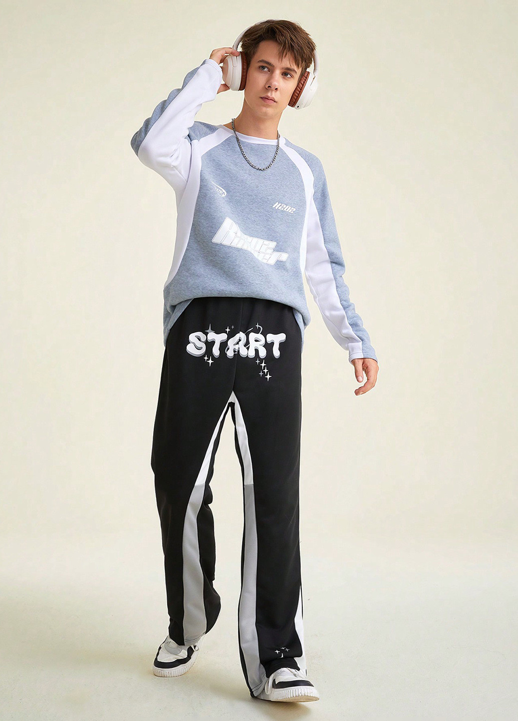 Черные спортивные, кэжуал демисезонные брюки прямые SHEIN