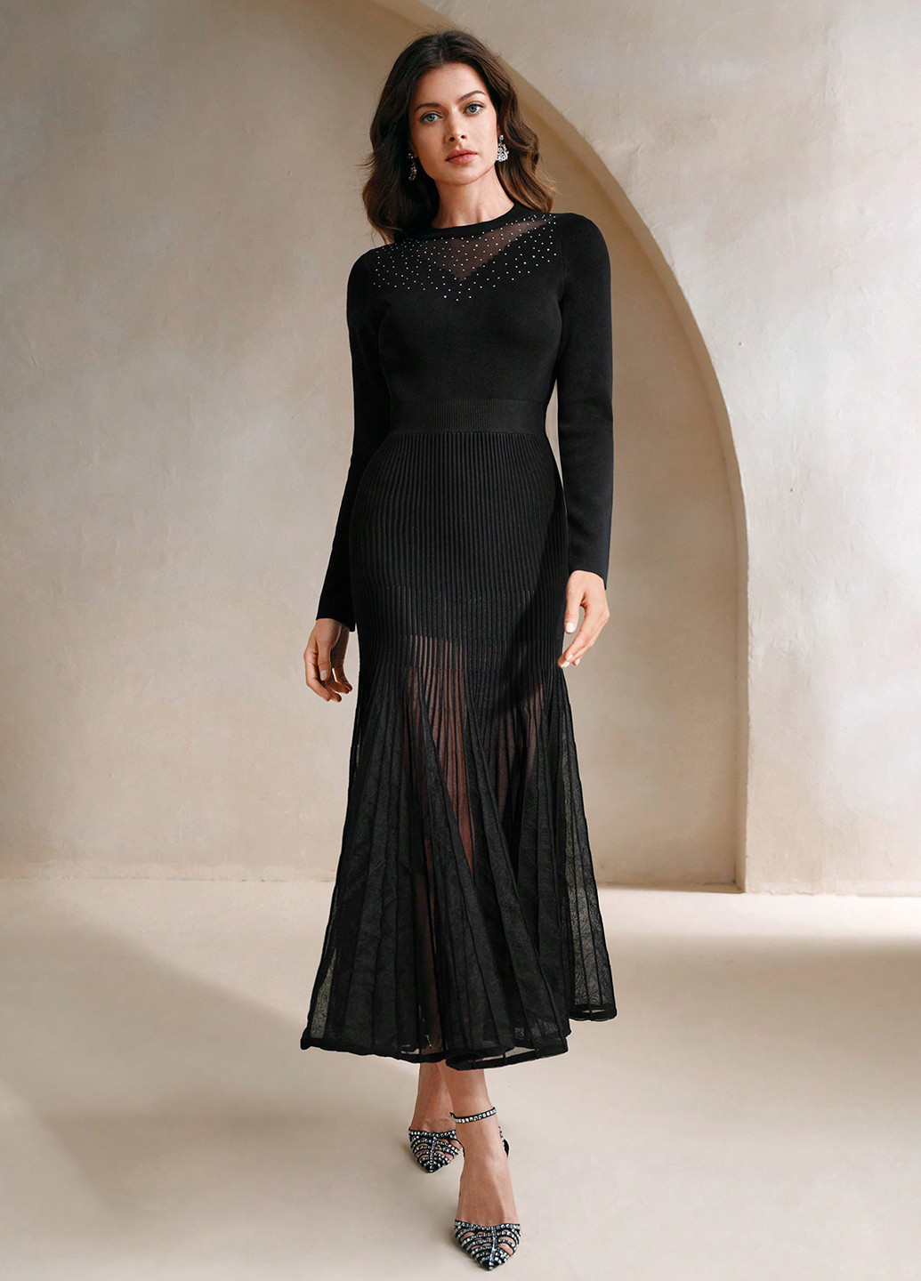 Черное кэжуал платье годе SHEIN однотонное