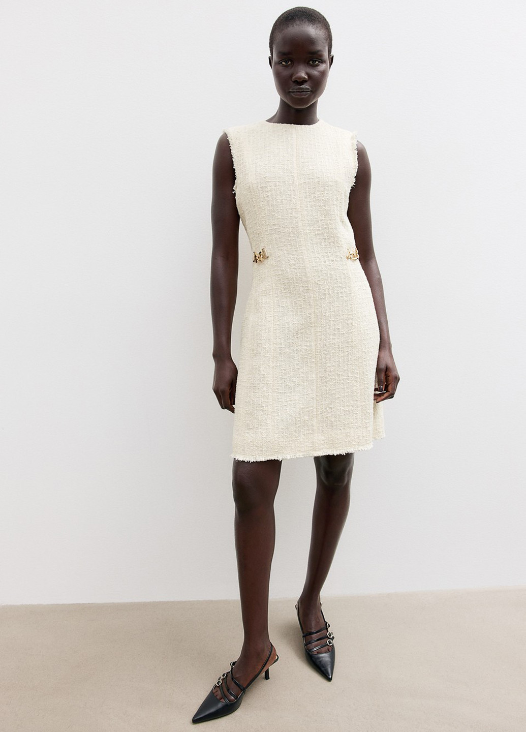 Кремова кежуал сукня а-силует H&M однотонна