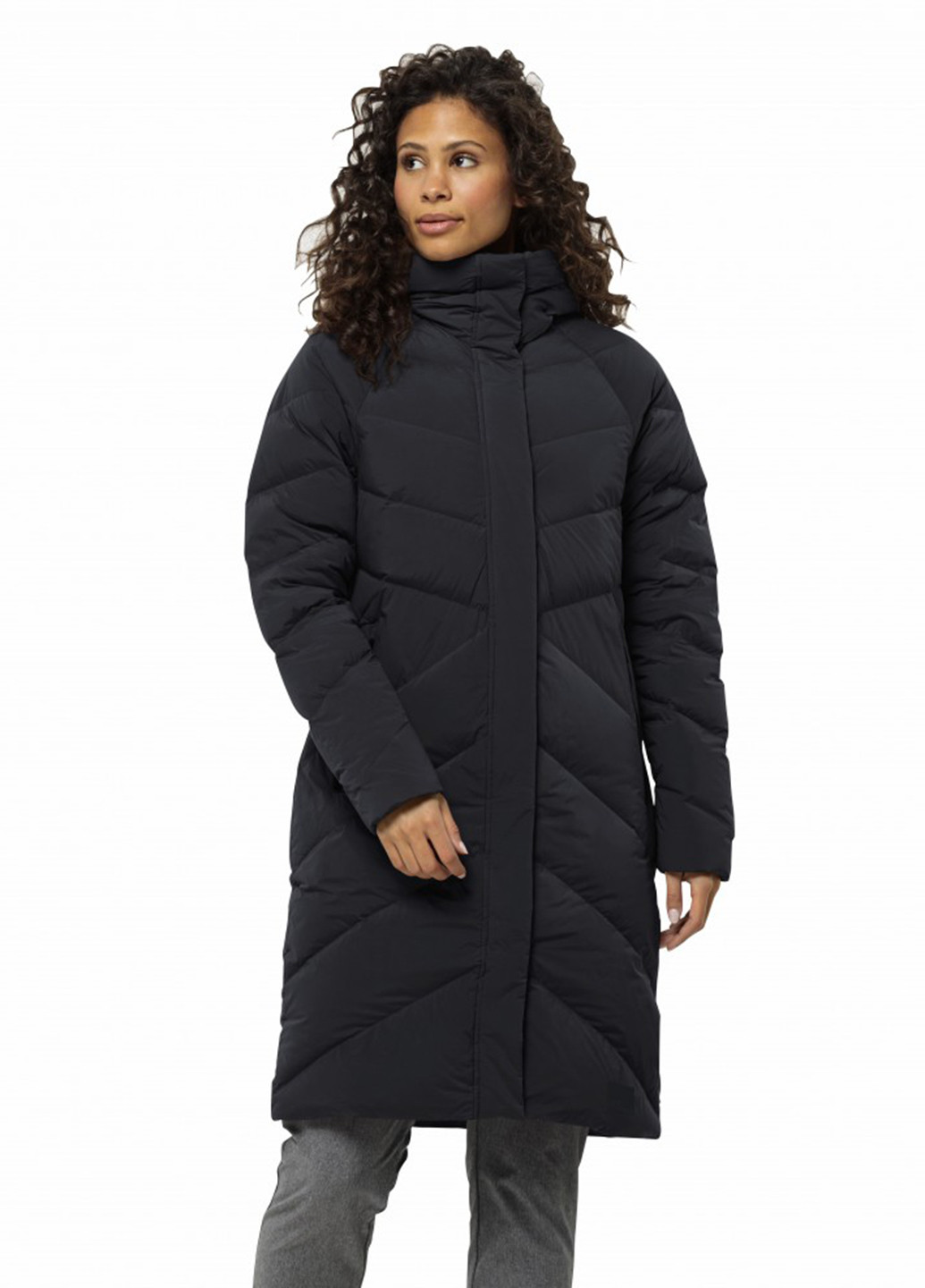 Черное зимнее Пальто Jack Wolfskin