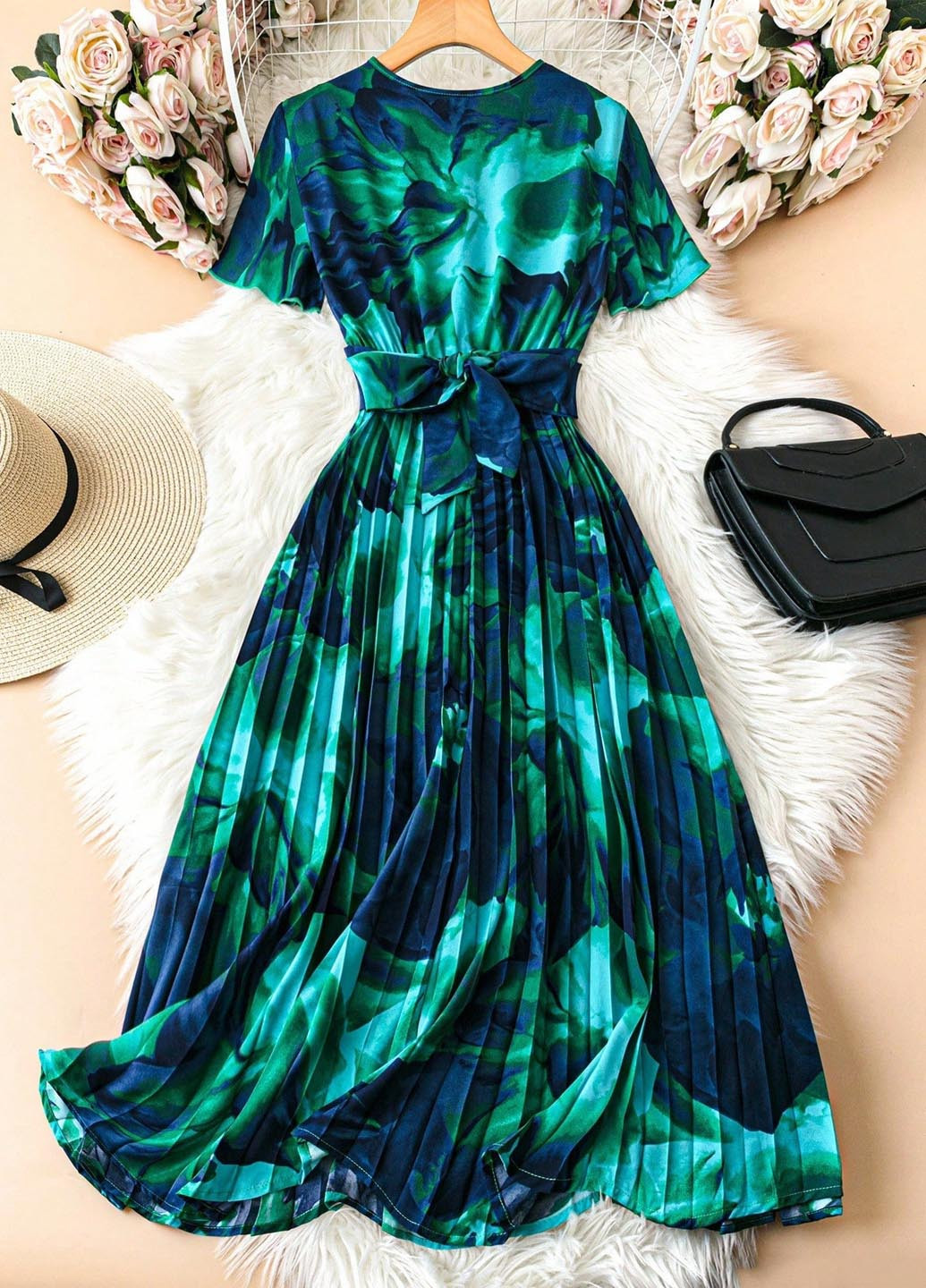 Комбинированное кэжуал платье плиссированное SHEIN с абстрактным узором